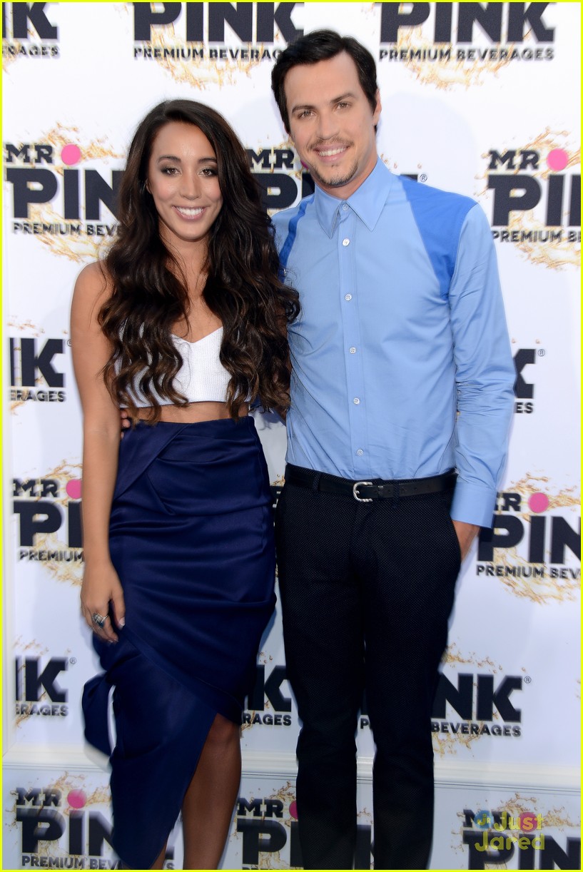 Alex & Sierra Were 'Fangirling' At The Young Hollywood Awards 2014 ...