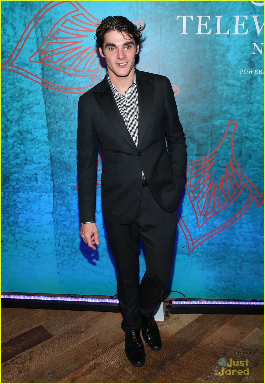 Sophia Bush & RJ Mitte Buddy Up at the Variety Pre-Emmy Party! | Photo ...