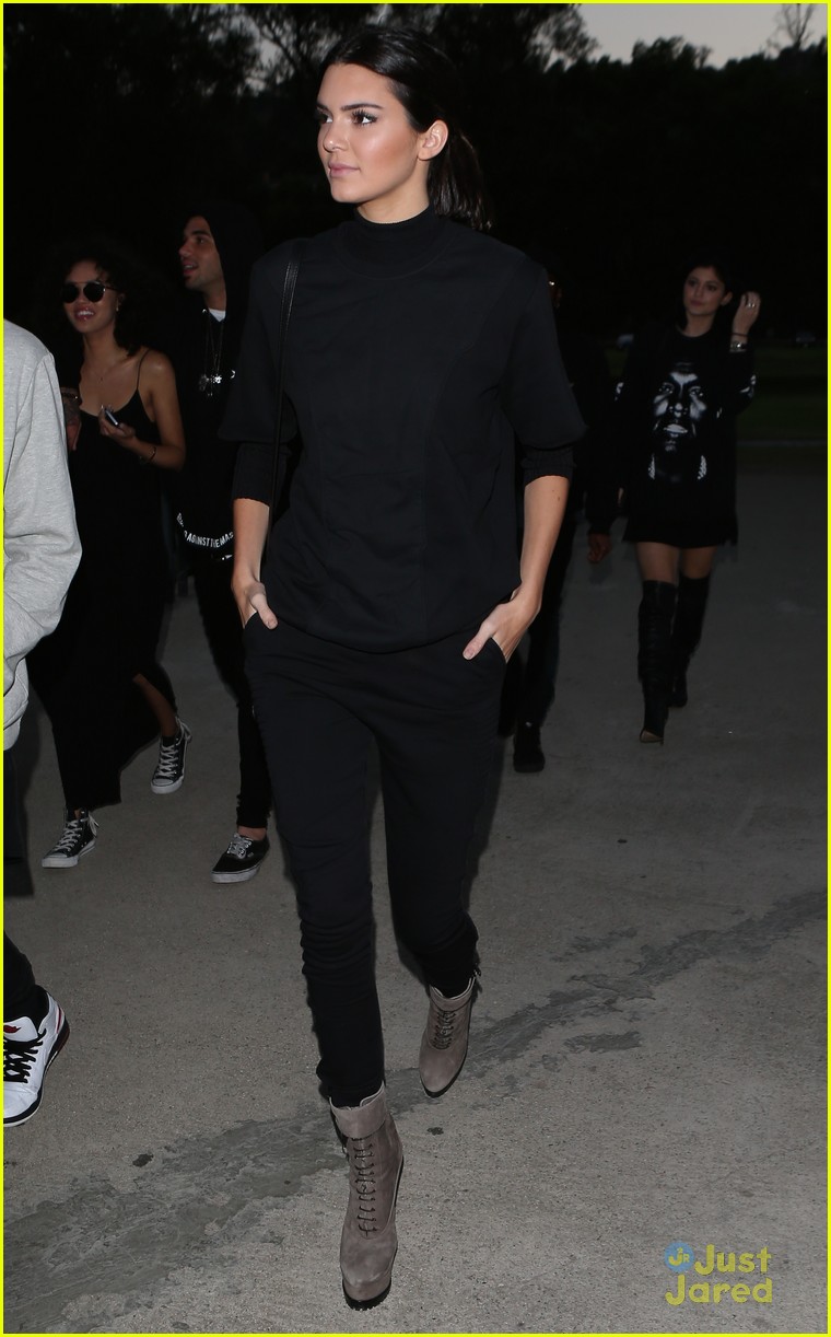 Kylie Jenner Meets Up With Sofia Richie Before Rihanna/Eminem Concert