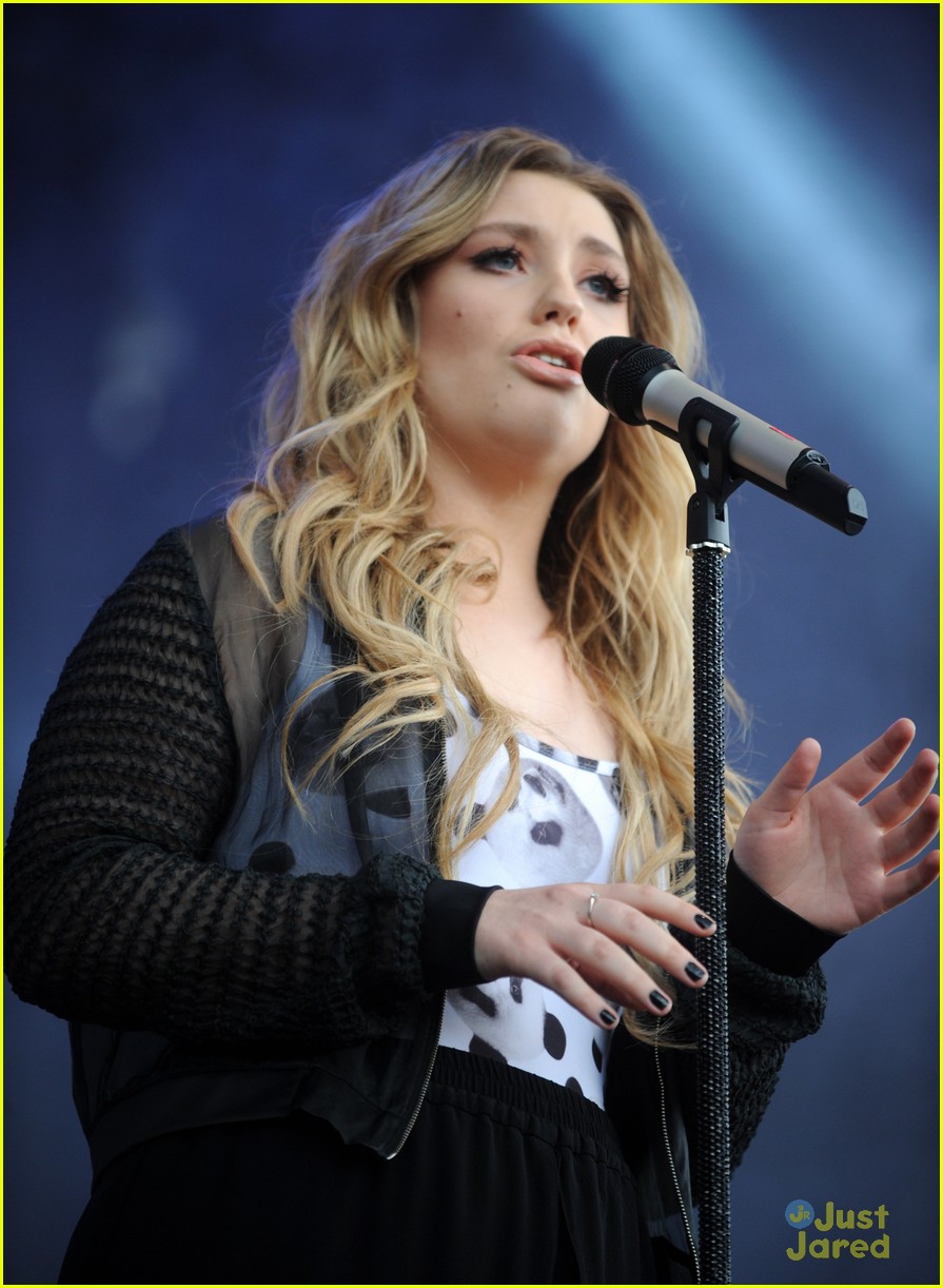 Full Sized Photo of pixie lott ella henderson total access live 10