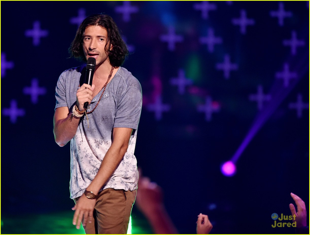 Band Magic! Are Anything But 'Rude' at Teen Choice Awards 2014 | Photo ...