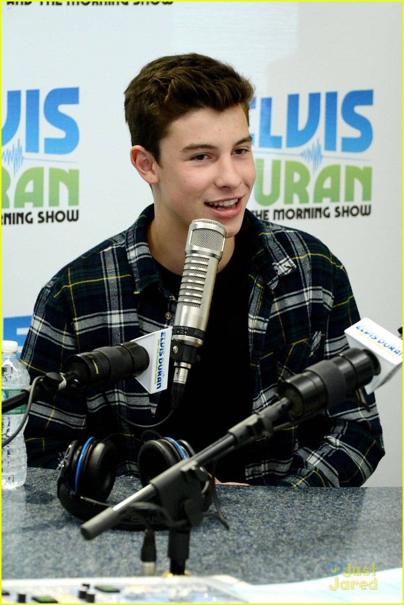 Shawn Mendes Sings 'Life Of The Party' on Elvis Duran Morning Show