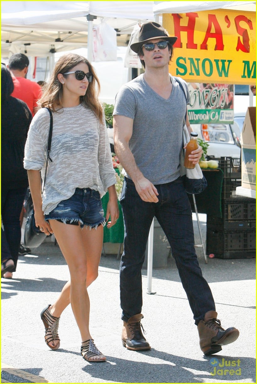 Ian Somerhalder And Nikki Reed Take Their Romance Back To The Farmers Market Photo 705064 8914