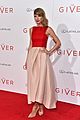 taylor swift the giver nyc premiere 01