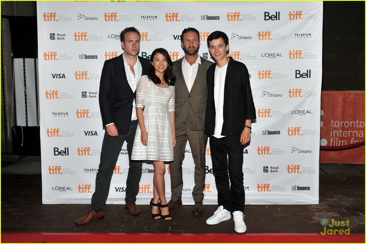 Asa Butterfield Gets Geeky In X Y At Tiff 14 Photo 14 Toronto Film Festival Asa Butterfield Pictures Just Jared Jr