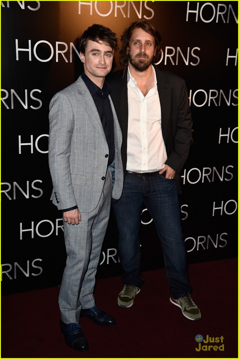 Daniel Radcliffe Premieres Horns In Paris Photo 719321 Photo   Daniel Radcliffe Horns Premiere Paris 06 