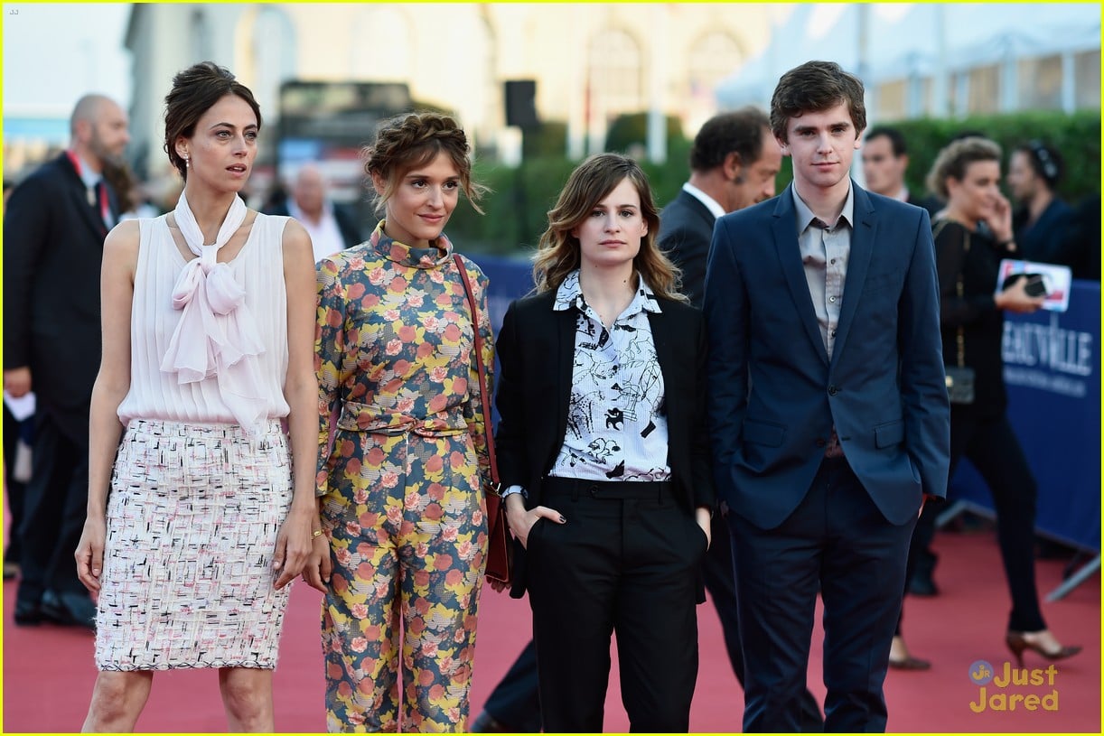 Freddie Highmore Astrid Berges Frisbey Hit The Deauville American Film Festival 2014 Photo 717481 Astrid Berges Frisbey Freddie Highmore Pictures Just Jared Jr