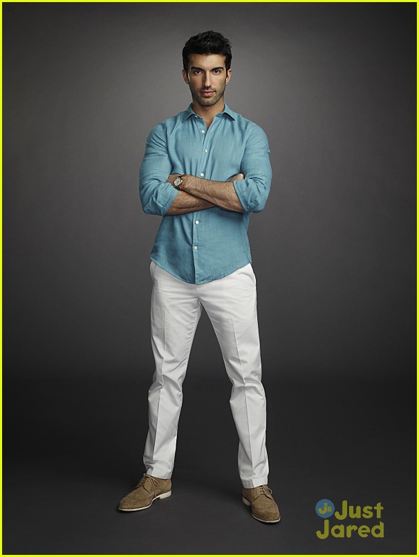 Gina Rodriguez & 'Jane the Virgin' Cast Photos Released! Photo 719418