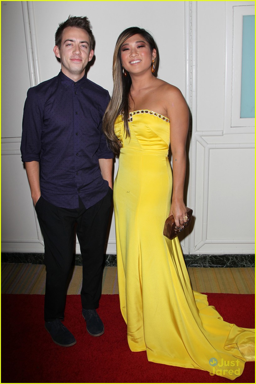 When the 'Glee' Cast Hangs Out, We Can't Help But Smile! | Photo 720844 ...