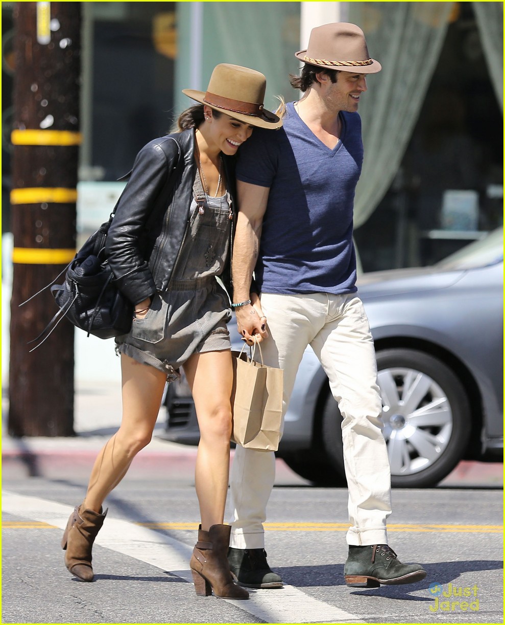 Ian Somerhalder & Nikki Reed Hold Hands & Kiss During Joan's on Third ...