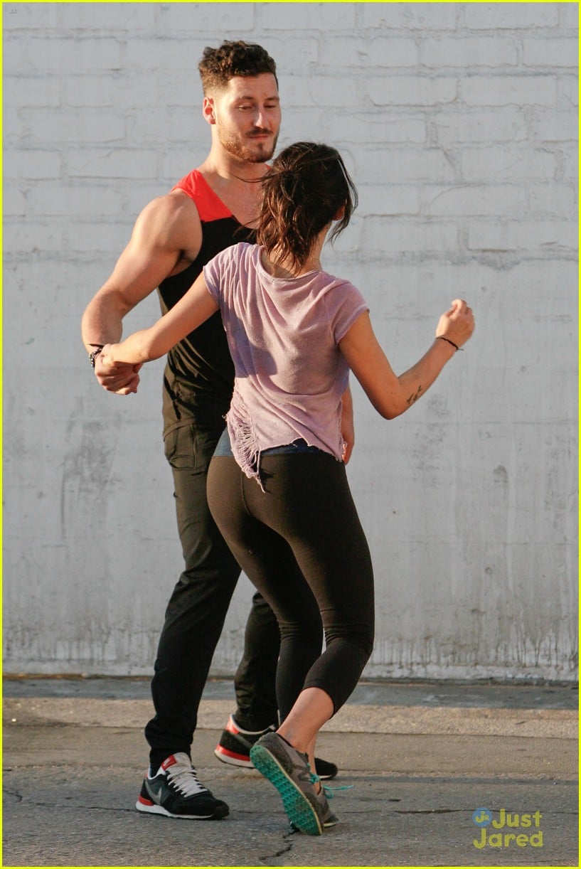 Janel Parrish And Val Chmerkovskiy Show Off Dwts Moves Photo 716629 Photo Gallery Just