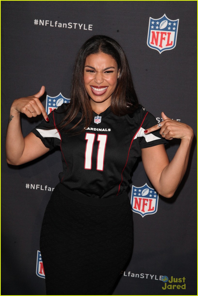 Jordin Sparks, Nico & Vinz Perform at 2015 NFL Pro Bowl – The Hollywood  Reporter