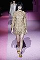 kendall jenner gigi hadid go makeup less for marc jacobs show 04