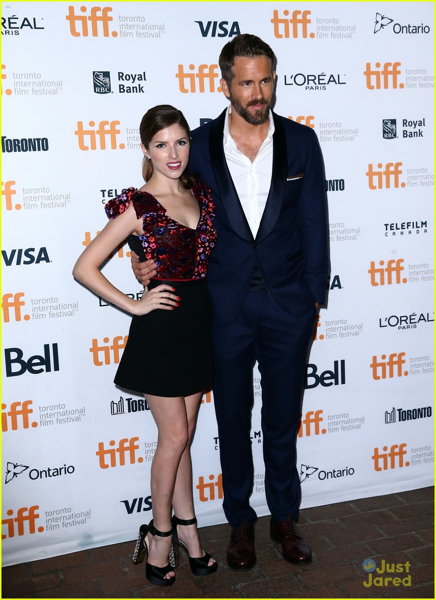 Full Sized Photo Of Ryan Reynolds Anna Kendrick Voice Toronto Premiere 05 Anna Kendrick 