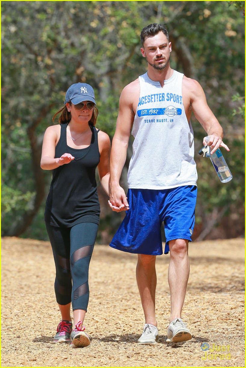 Lea Michele Hikes with Shirtless Boyfriend Matthew Paetz! | Photo