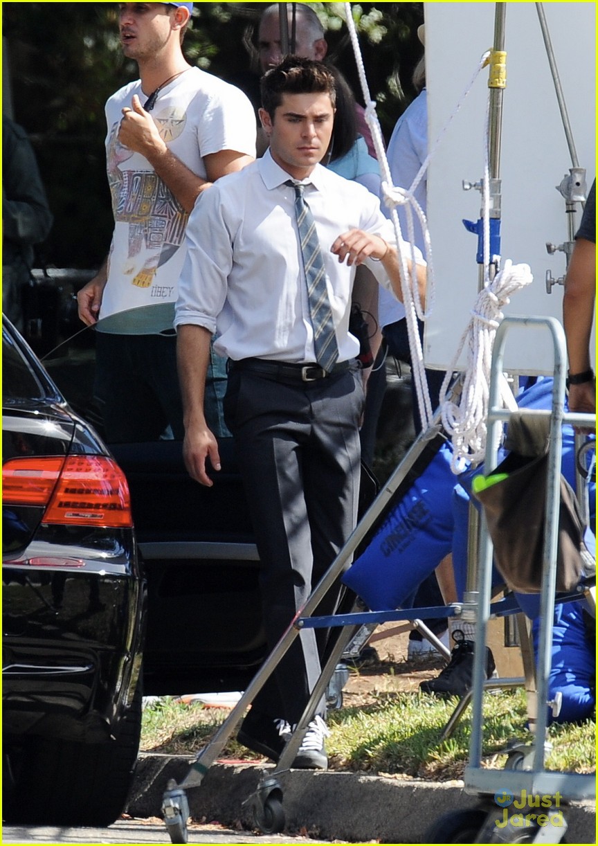 Zac Efron Switches into a Suit on 'We Are Your Friends' Set | Photo ...