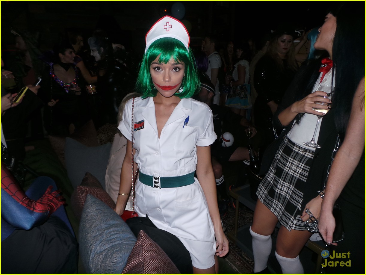 Mark Salling & Ashley Madekwe Party it Up for Halloween | Photo 734708