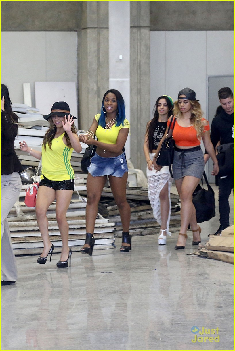 Fifth Harmony & Austin Mahone Arrive in Rio De Janeiro Together | Photo