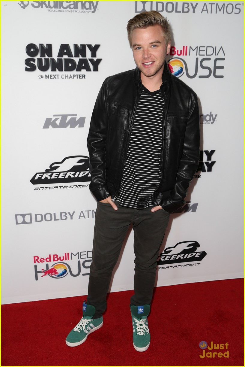 Brett Davern Checks Out 'On Any Sunday' Screening | Photo 733760 ...