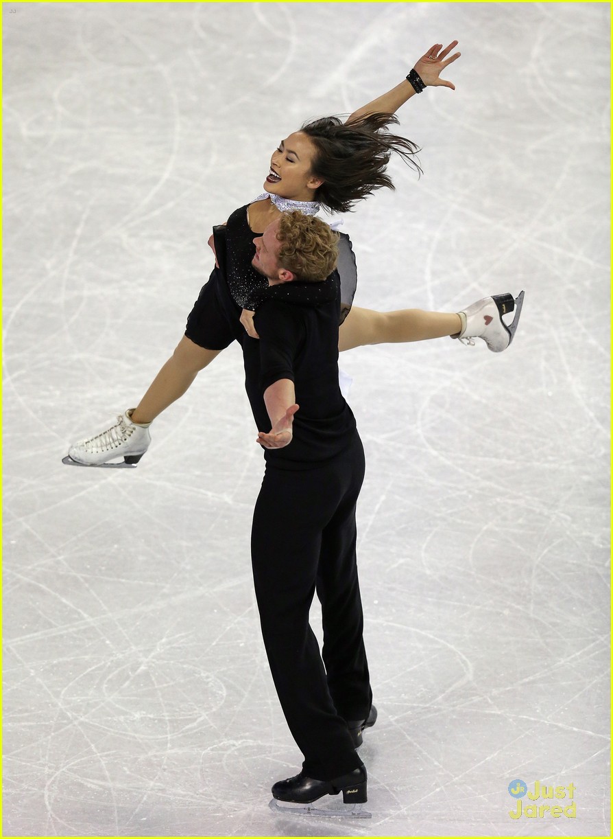 Madison Chock & Evan Bates WIN Ice Dance Title at Skate America 2014