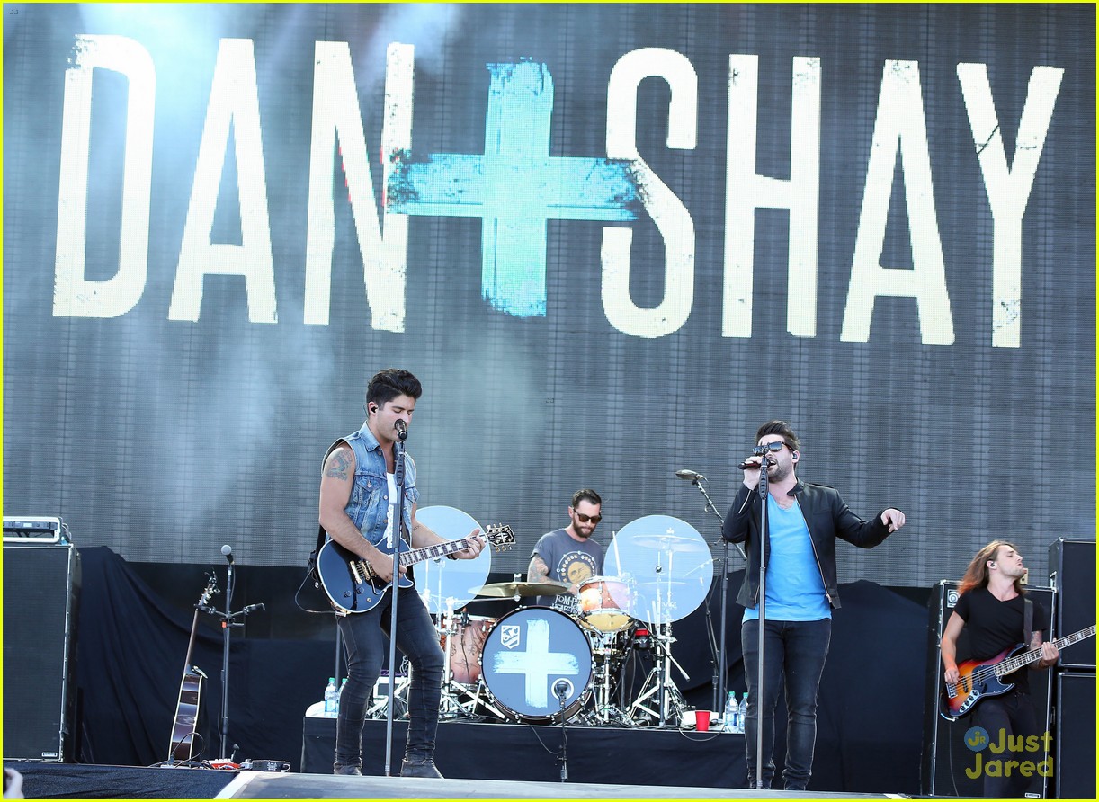 Dan & Shay Rock Out Vegas At Route 91 Festival Photo 725793 Photo