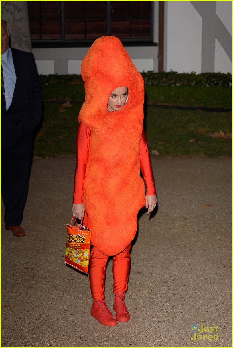 Full Sized Photo Of Katy Perry Turns Into A Flaming Hot Cheeto For Halloween 2014 10 Katy 