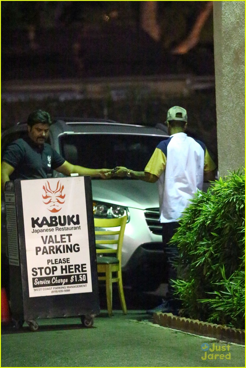 Kylie Jenner And Tyga Enjoy Sushi Date In Encino Photo 727590 Photo Gallery Just Jared Jr 