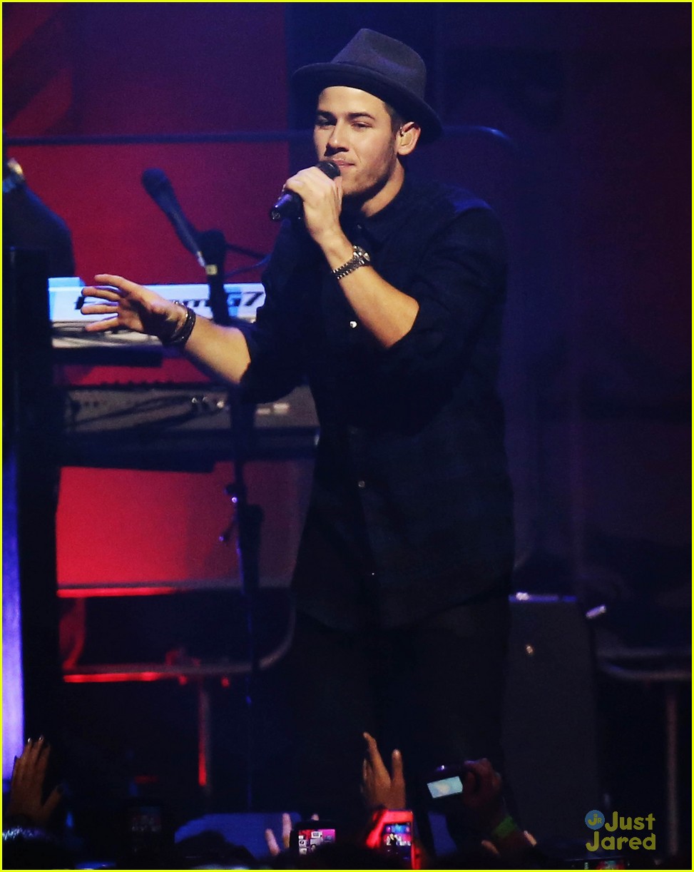 Nick Jonas Performs 'Jealous' At We Day Vancouver Photo 733519