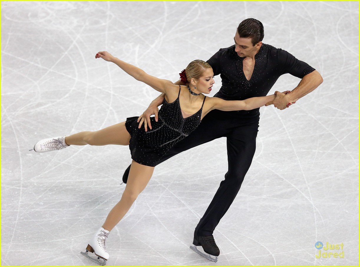 Pairs Skaters Haven Denney & Brandon Frazier Heat Up Skate America 2014