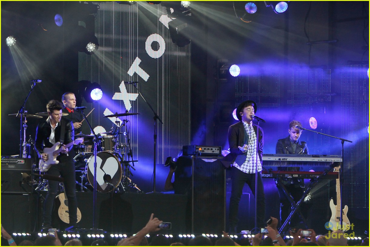 Rixton Takes the Jimmy Kimmel Live! Stage to Perform 'Wait on Me ...