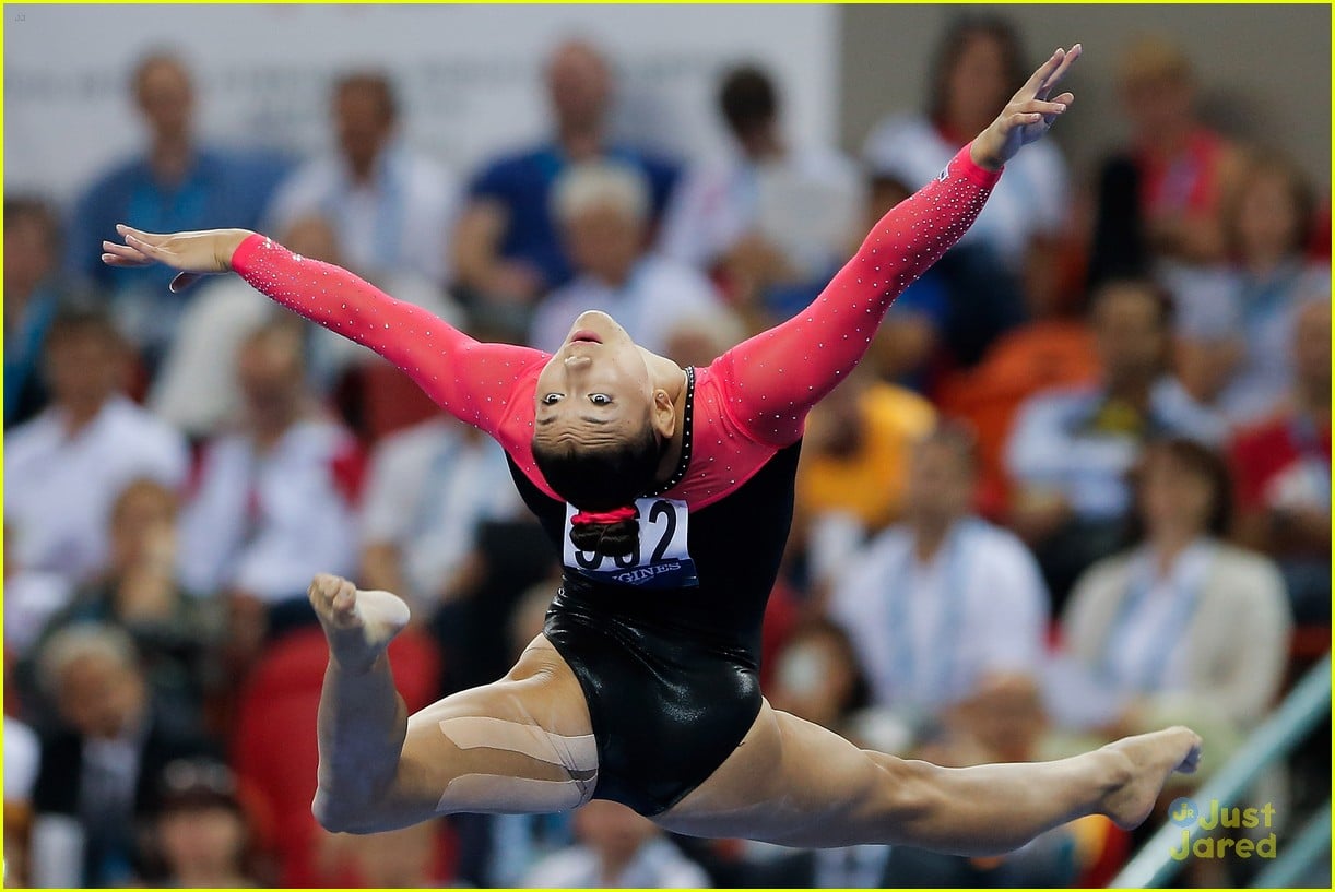 Fierce Five Olympian Kyla Ross & Simone Biles Dominate Artistic ...