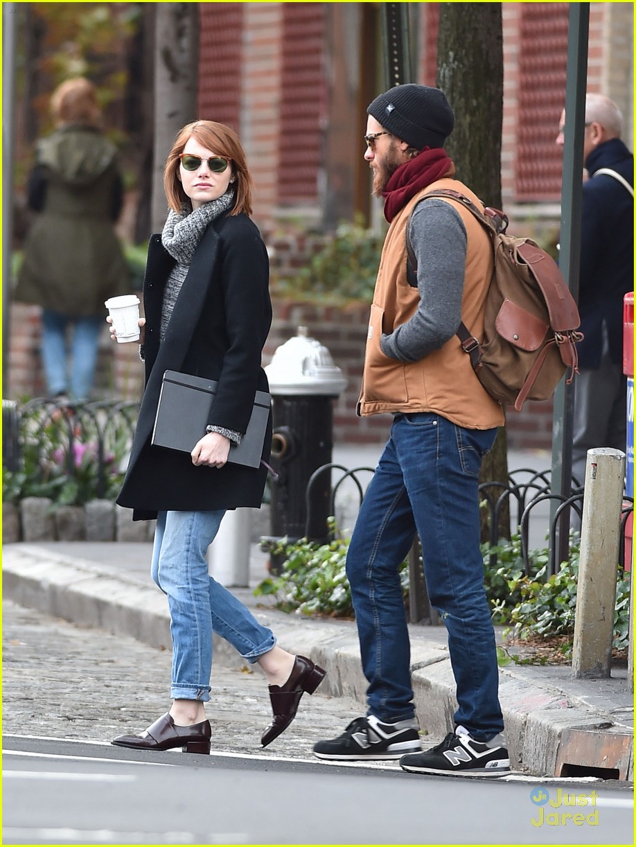 Emma Stone & Andrew Garfield Start Halloween With A Yummy Breakfast ...