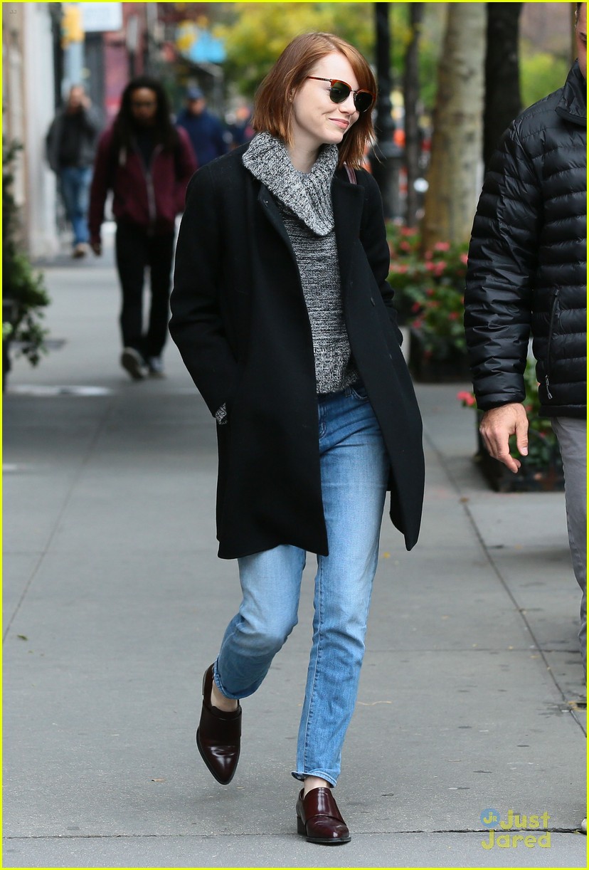 Emma Stone & Andrew Garfield Start Halloween With A Yummy Breakfast ...