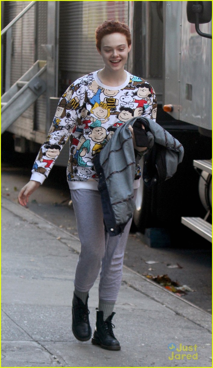 Full Sized Photo of elle fanning charlie brown three generations 01