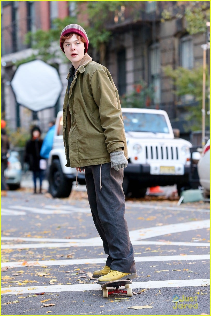 Elle Fanning Showcases Skateboarding Skills For 'Three Generations