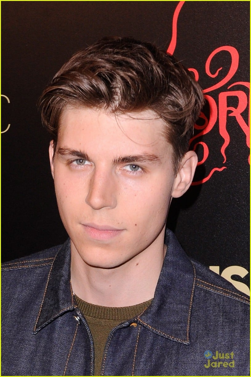 Joe Jonas Nails Zoolander At Heidi Klum's Annual Halloween Party