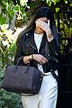 kendall jenner closes out 19th birthday at grocery store 02