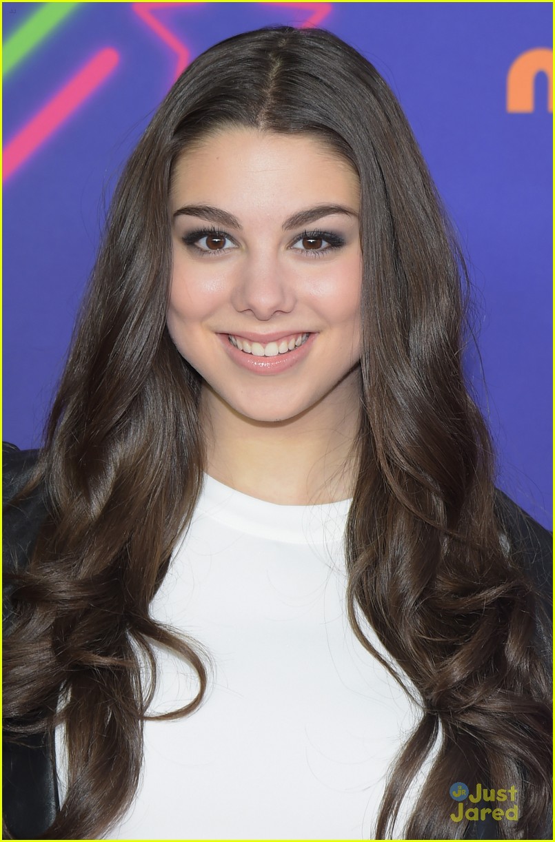 Kira Kosarin & Sydney Park Rep Nickelodeon at HALO Awards 2014 | Photo ...