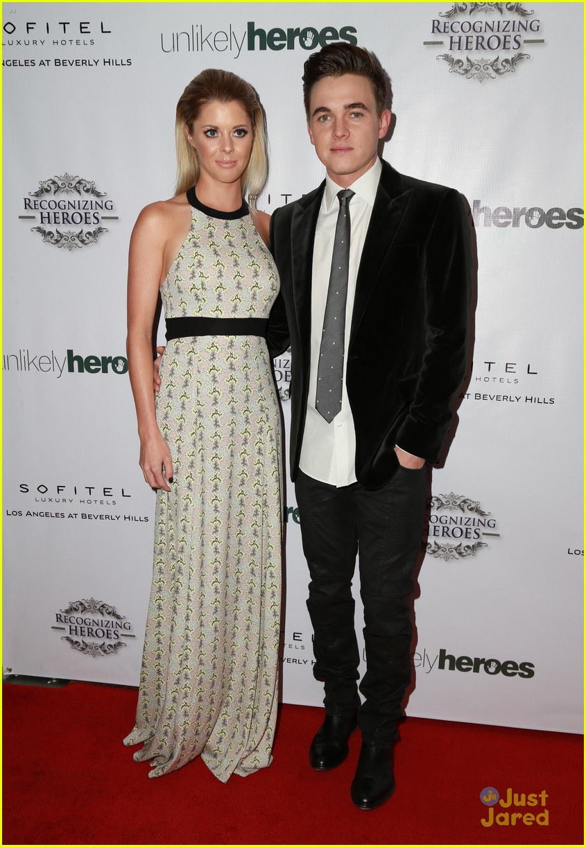 Jesse McCartney Performs For The Unlikely Heroes At Gala Event Photo