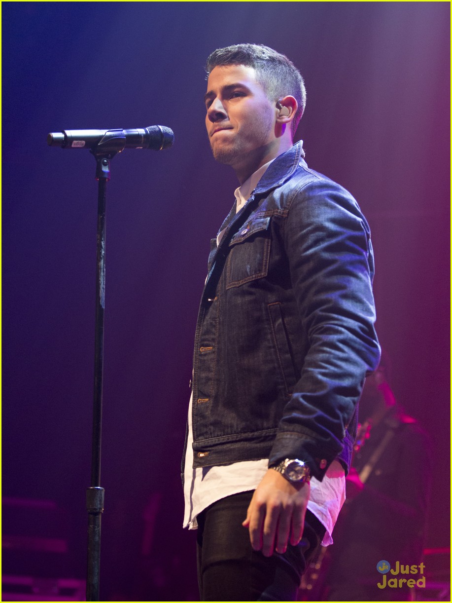 Nick Jonas Just Dropped A 'Jealous' Remix & It's Everything Photo