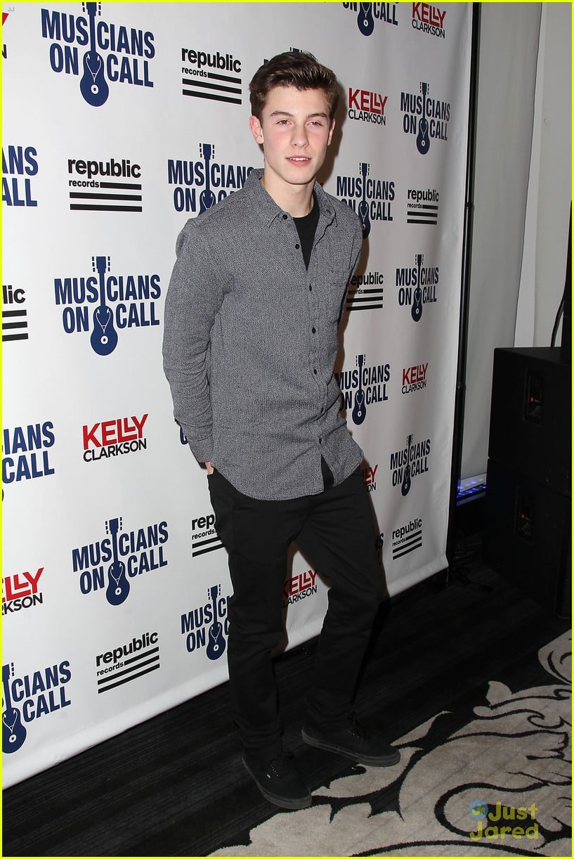 Nick Jonas & Shawn Mendes Perform for a Good Cause in NYC! | Photo ...