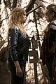 the 100 long into abyss stills 01