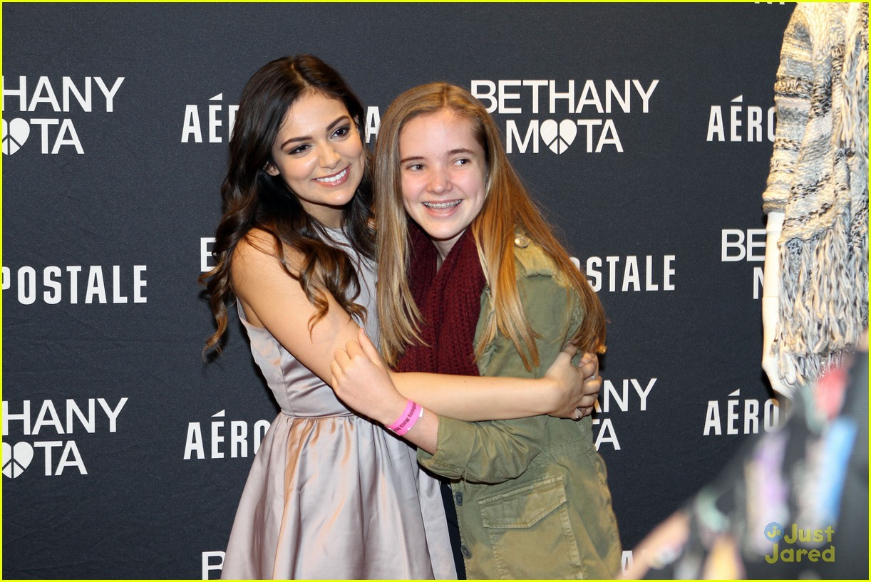 Bethany Mota Doesnt Want To Be A Tv Star And Heres Why Photo 751938 Photo Gallery Just 6677