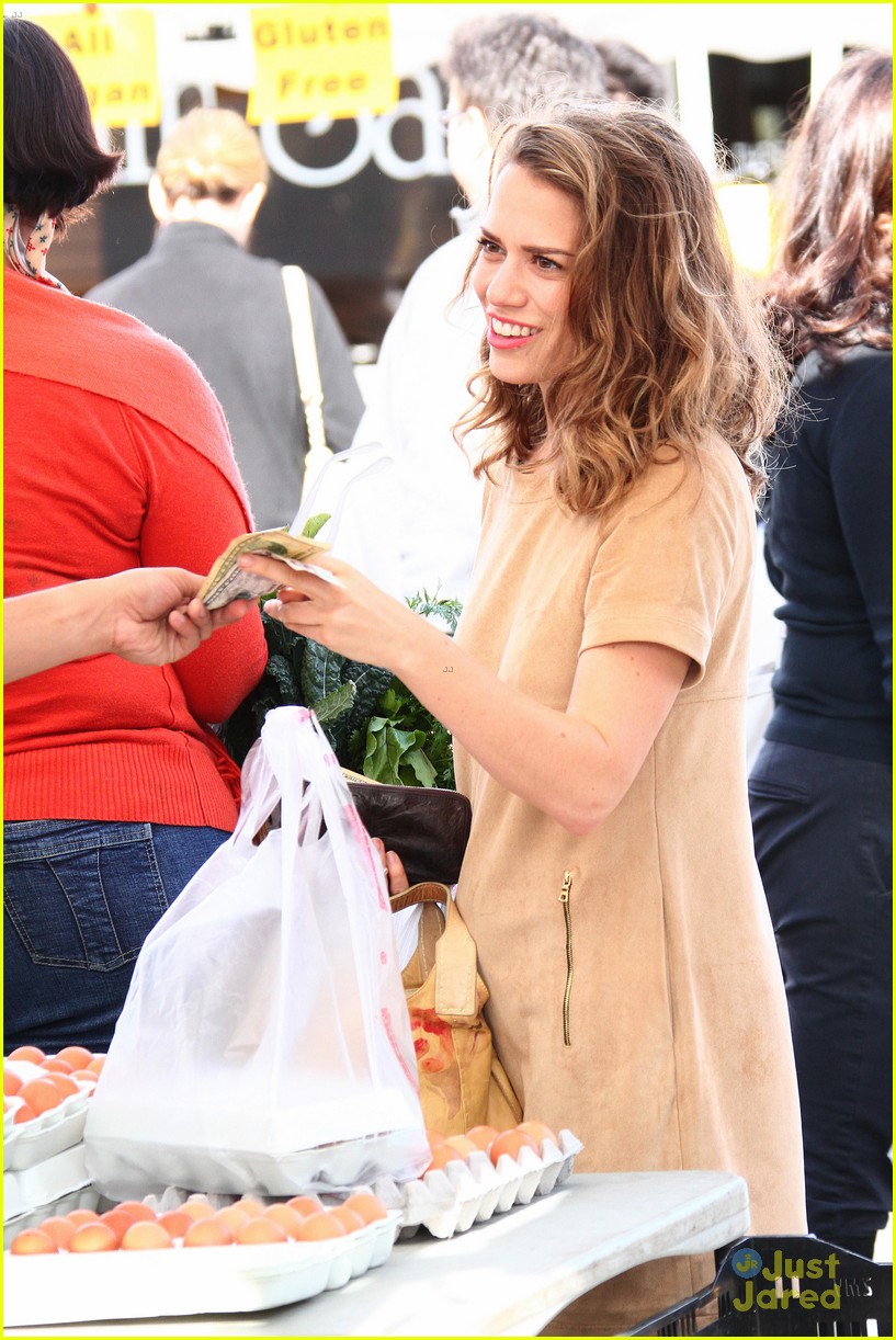Bethany Joy Lenz's Daughter Can't Watch 'One Tree Hill' Yet  Photo