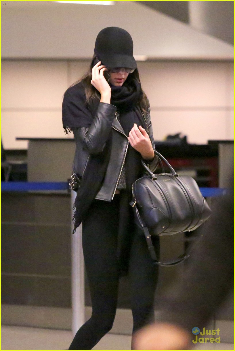 Kendall Jenner Goes Back Home After Karl Lagerfield Show in Austria ...