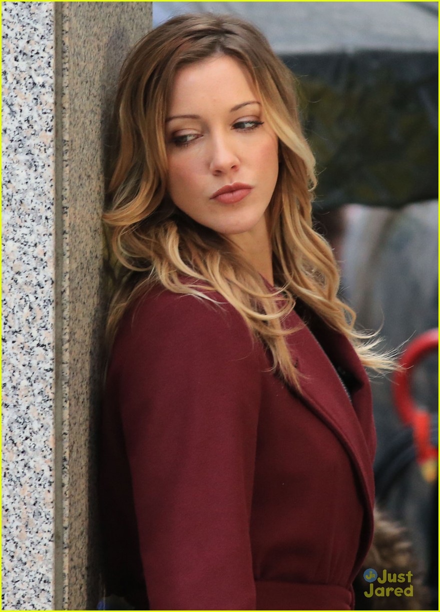 Full Sized Photo Of Katie Cassidy Punch Cop Arrow Set 11 Katie Cassidy Throws Some Punches
