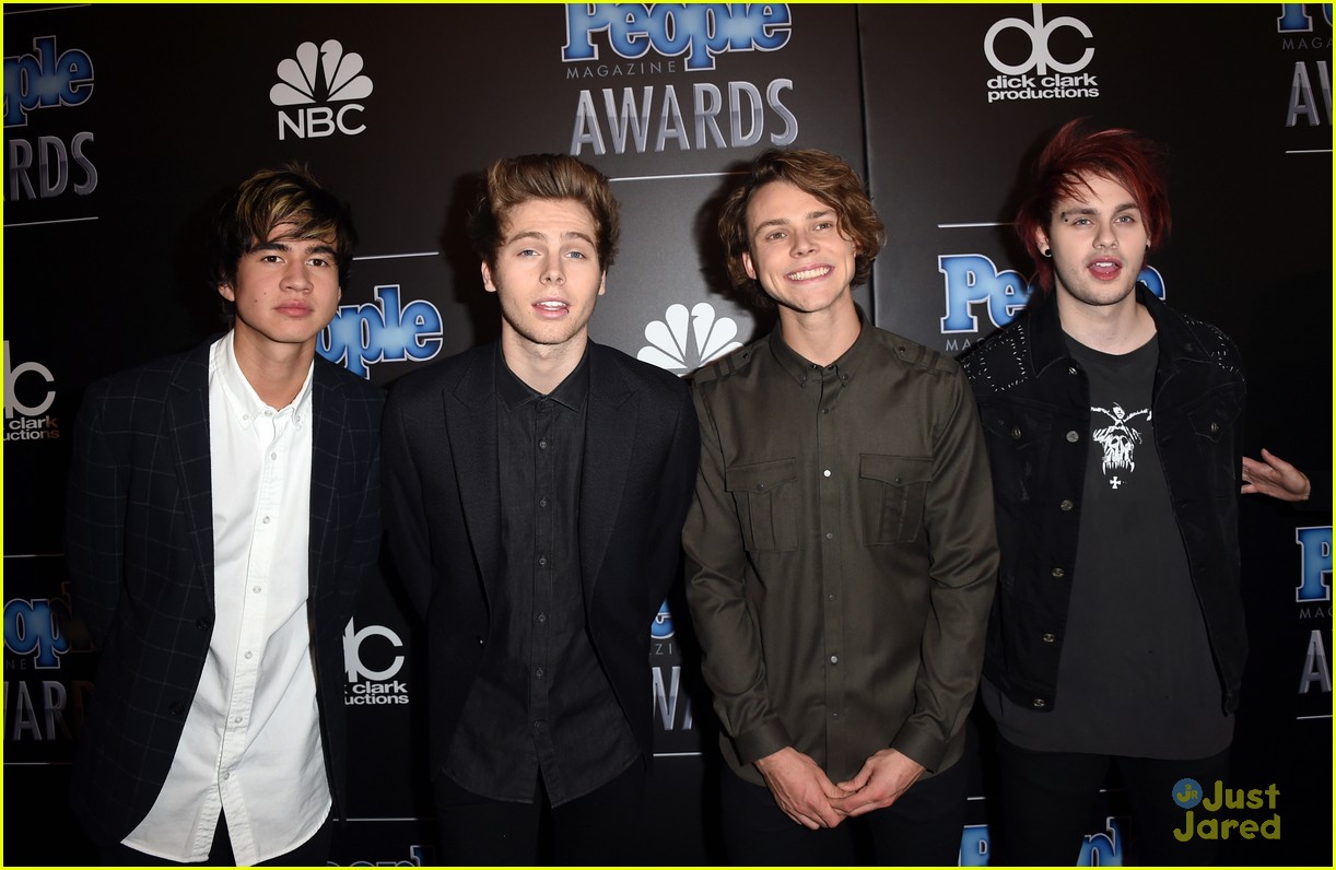 5 Seconds of Summer Performs 'What I Like About You' at People Magazine ...