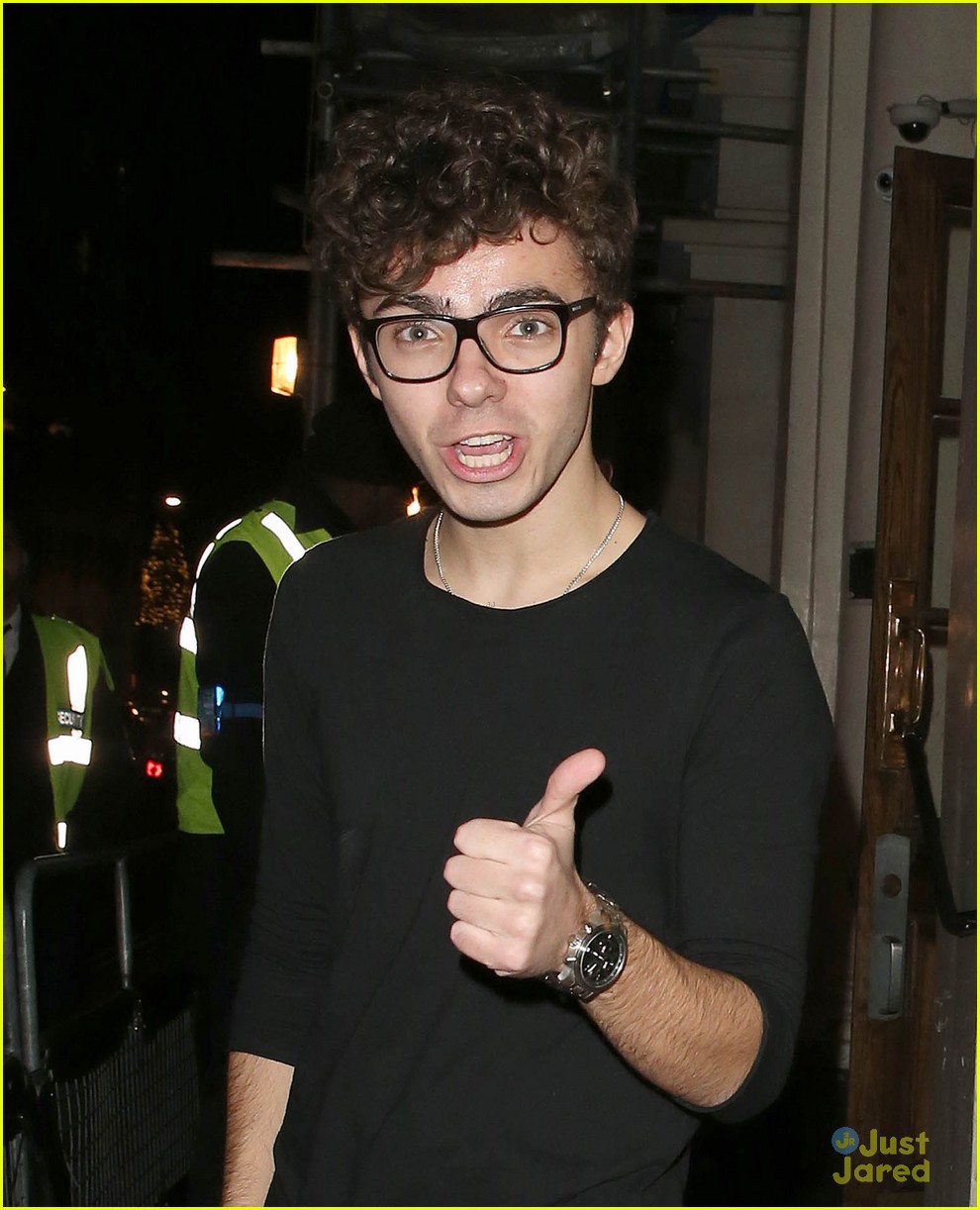 Nathan Sykes is Barely Recognizble with Long Hair & We Love It!: Photo  752019 | Nathan Sykes Pictures | Just Jared Jr.