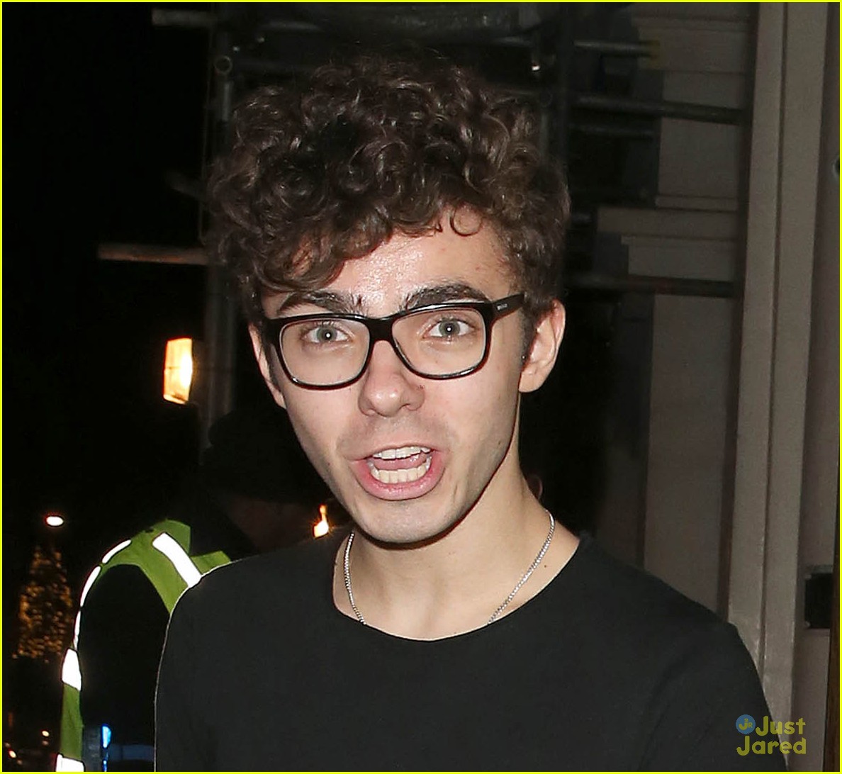 Nathan Sykes is Barely Recognizble with Long Hair & We Love It!: Photo  752017 | Nathan Sykes Pictures | Just Jared Jr.