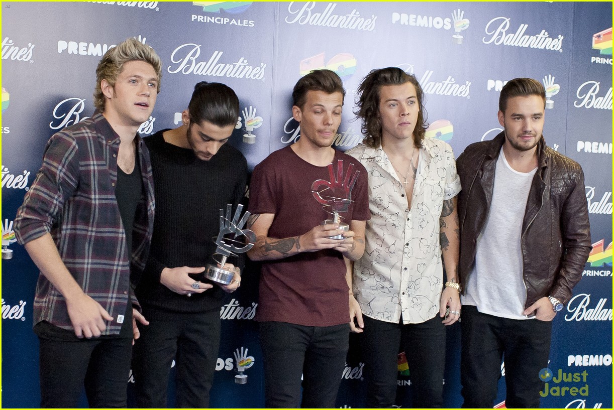 Reception kontrol hykleri One Direction Performs 'Steal My Girl' at 40 Principales Awards (Video):  Photo 753870 | Harry Styles, Liam Payne, Louis Tomlinson, Niall Horan, One  Direction, Zayn Malik Pictures | Just Jared Jr.